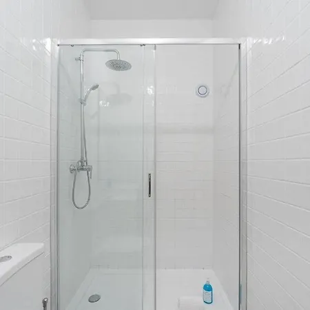 Studio-fast Wi-fi- Ac -5 Min Trindade Metro&clerigos דירה