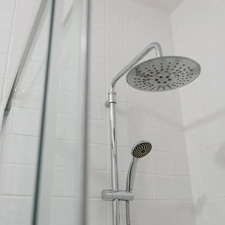 Studio-fast Wi-fi- Ac -5 Min Trindade Metro&clerigos *