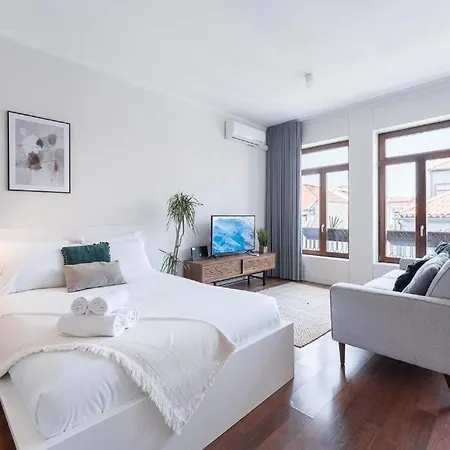 Studio-fast Wi-fi- Ac -5 Min Trindade Metro&clerigos Appartement